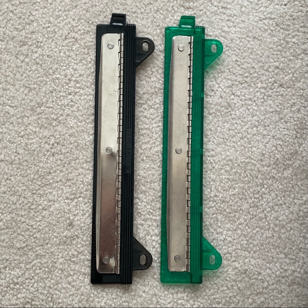 STAPLES hole punchers